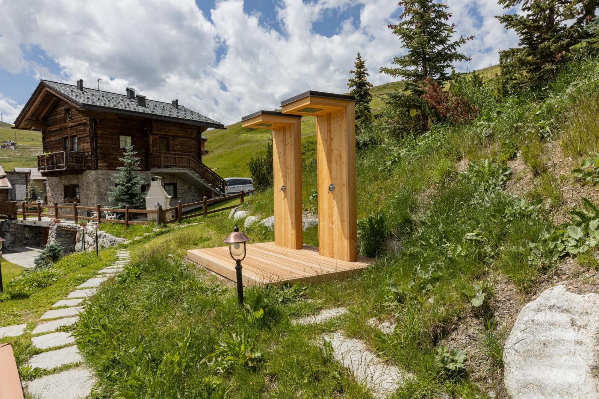 Pianeta Oro Avamposto Meteo Livigno Exterior foto