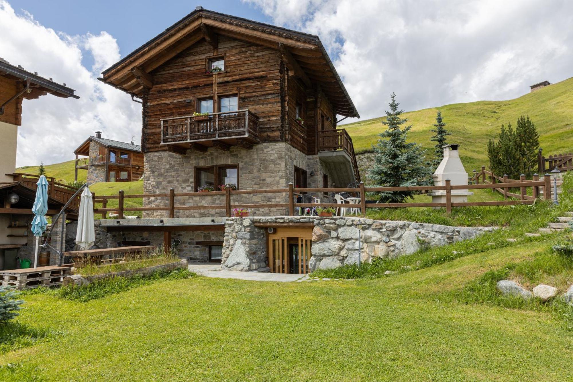 Pianeta Oro Avamposto Meteo Livigno Exterior foto
